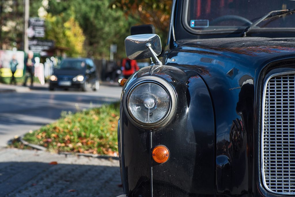 p0084 520 33 lo res2